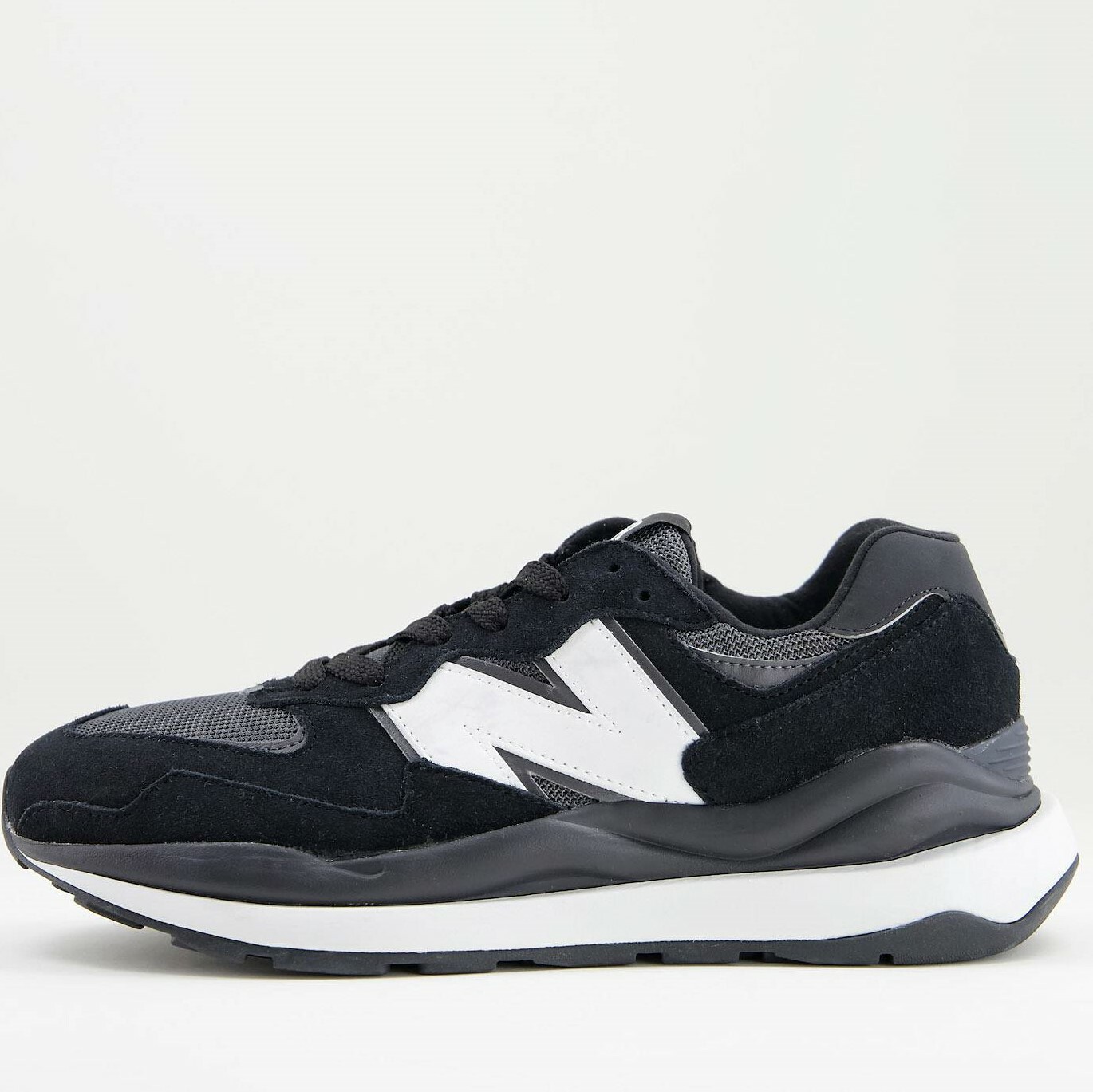 new balance 5740 white black