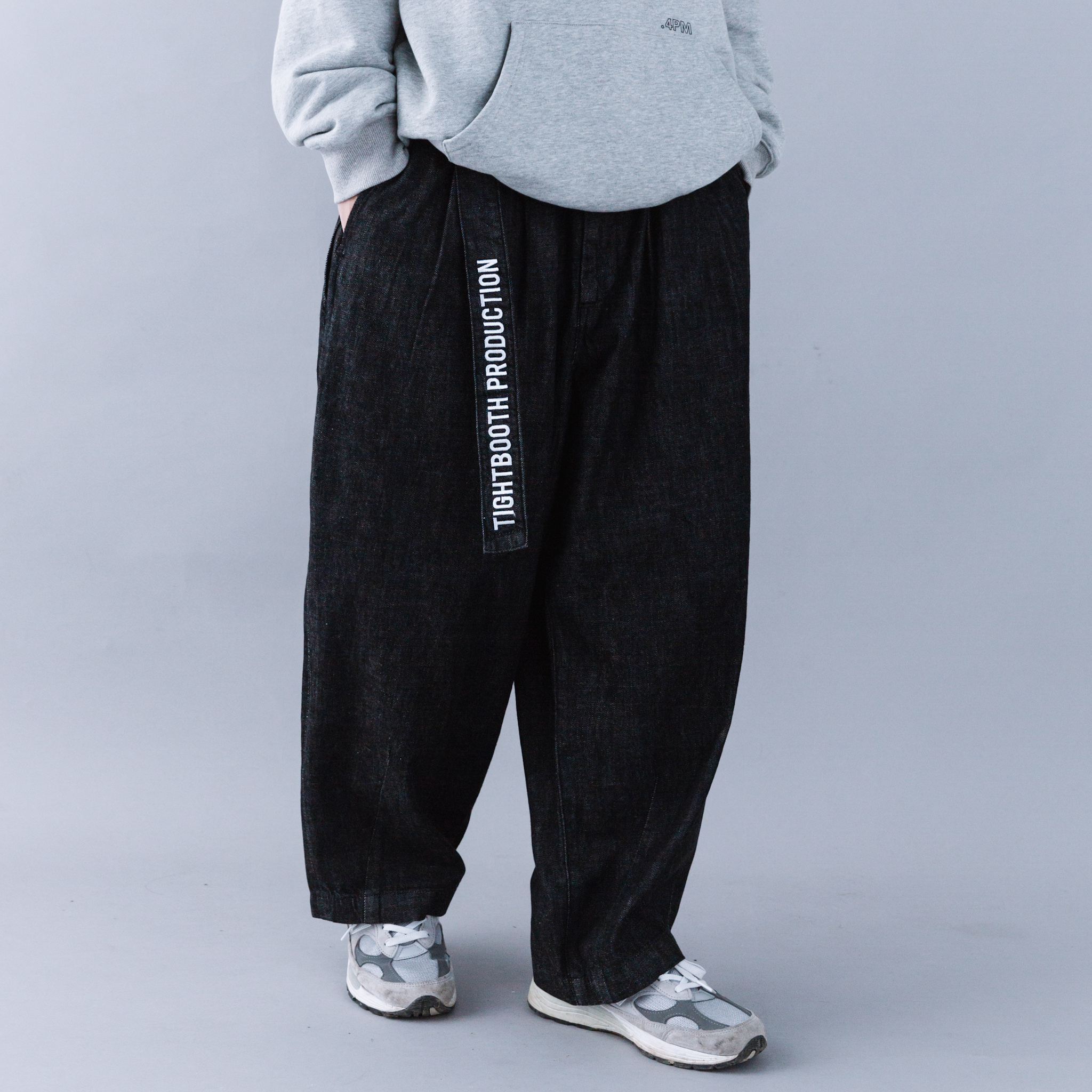 tightbooth denim baggy slacks | eclipseseal.com