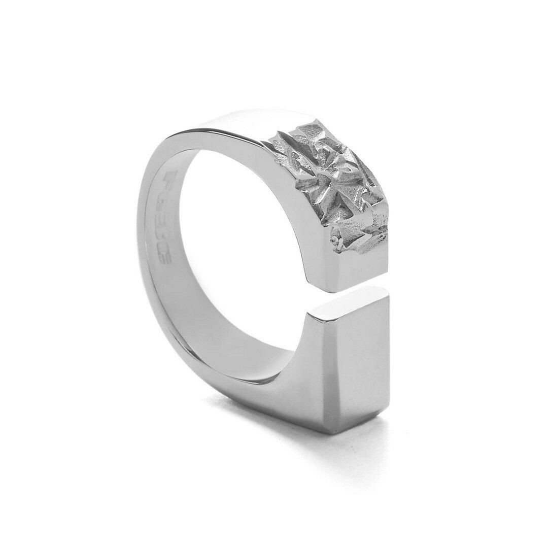 Fe3c 破碎戒指 Crack Ring