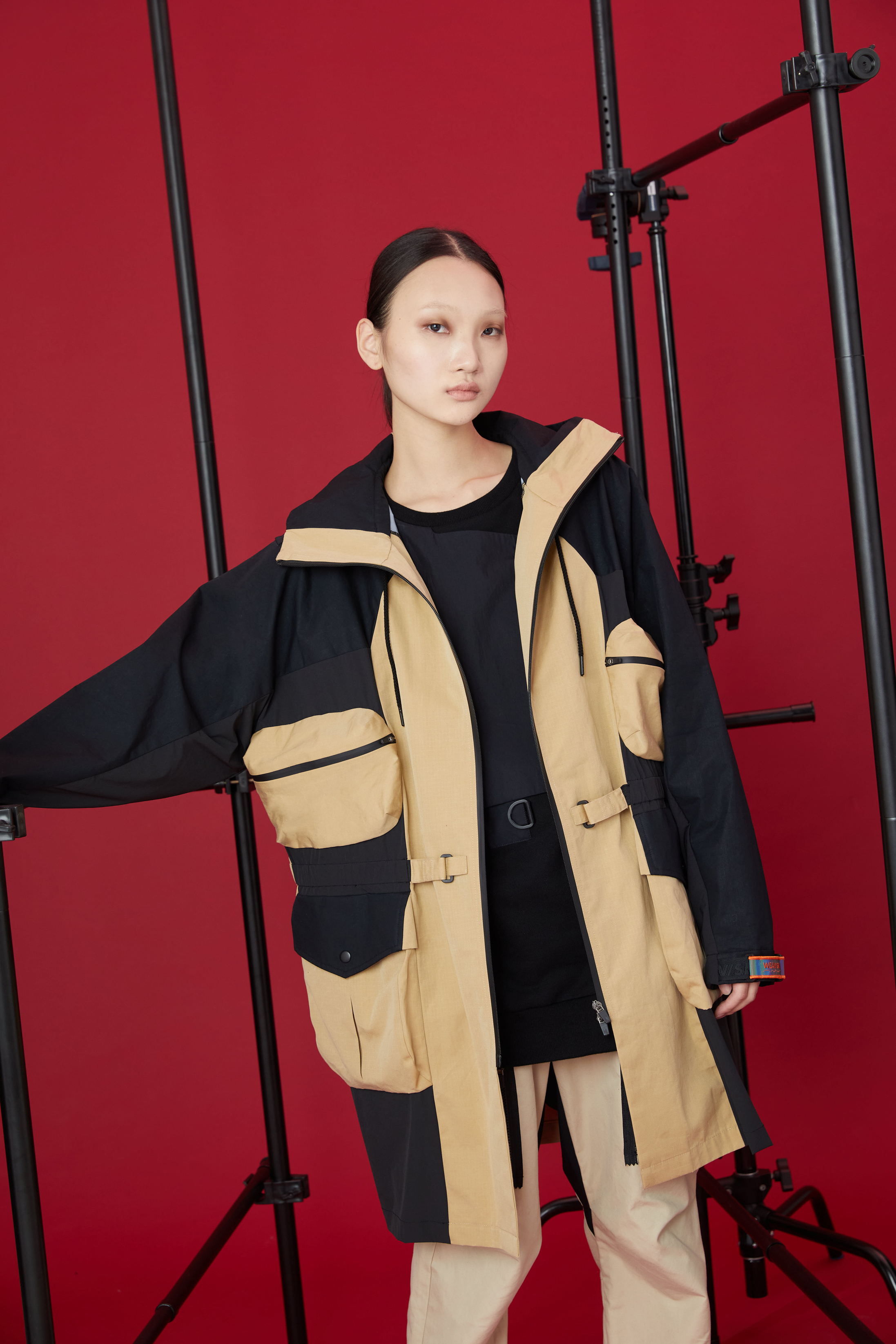 軍裝多口袋大風衣 - 沙岩