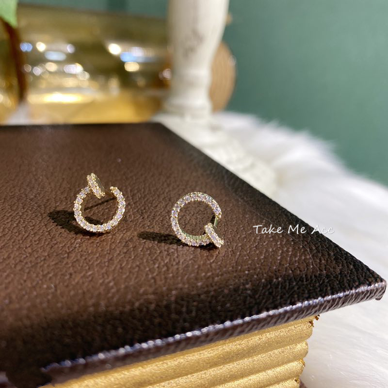 旋轉舞蹈 │ 純銀針耳環