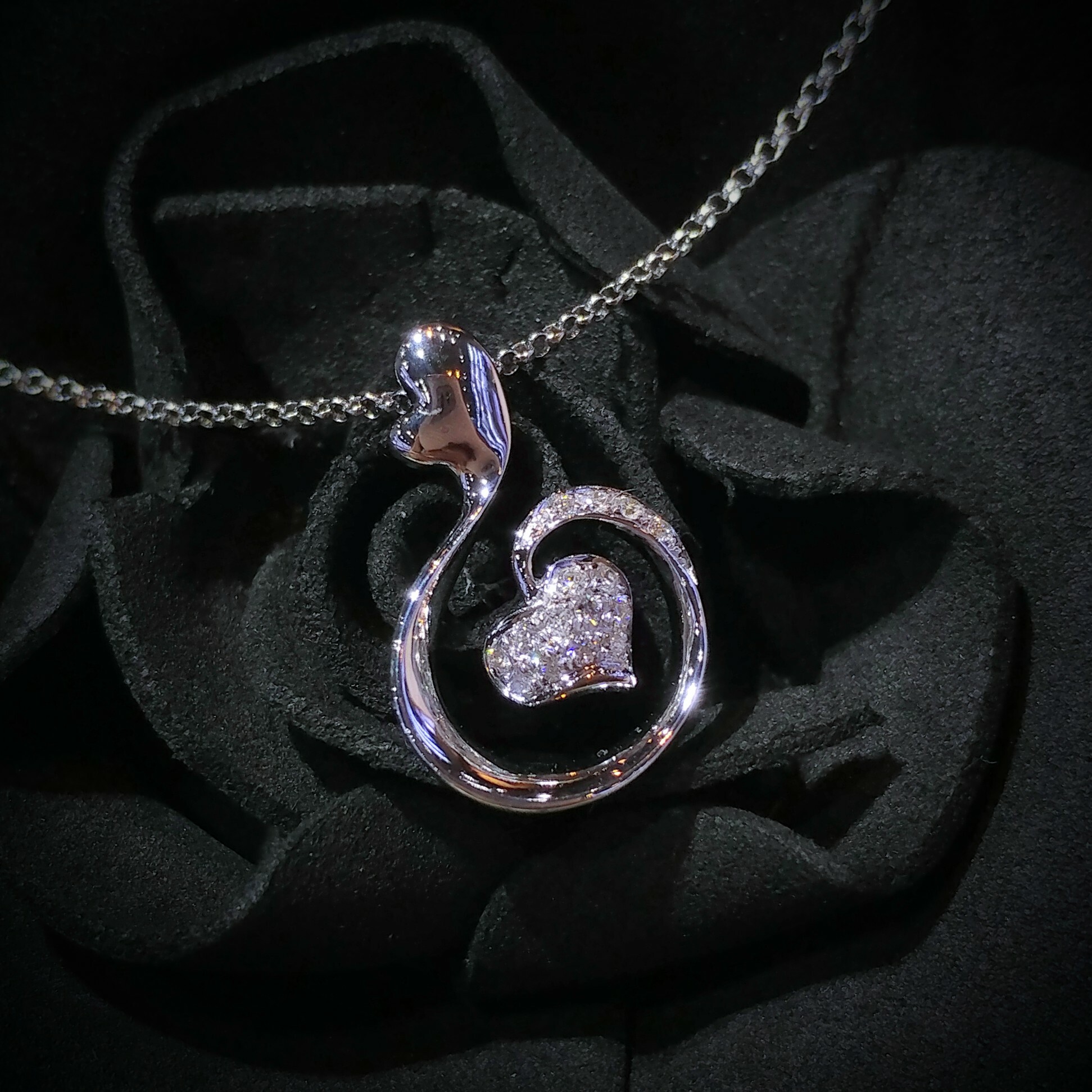 全新18K白金12份鑽石吊墜