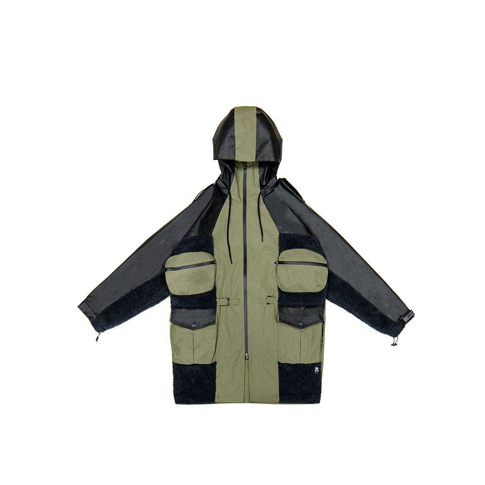 軍裝多口袋大風衣 - 軍綠