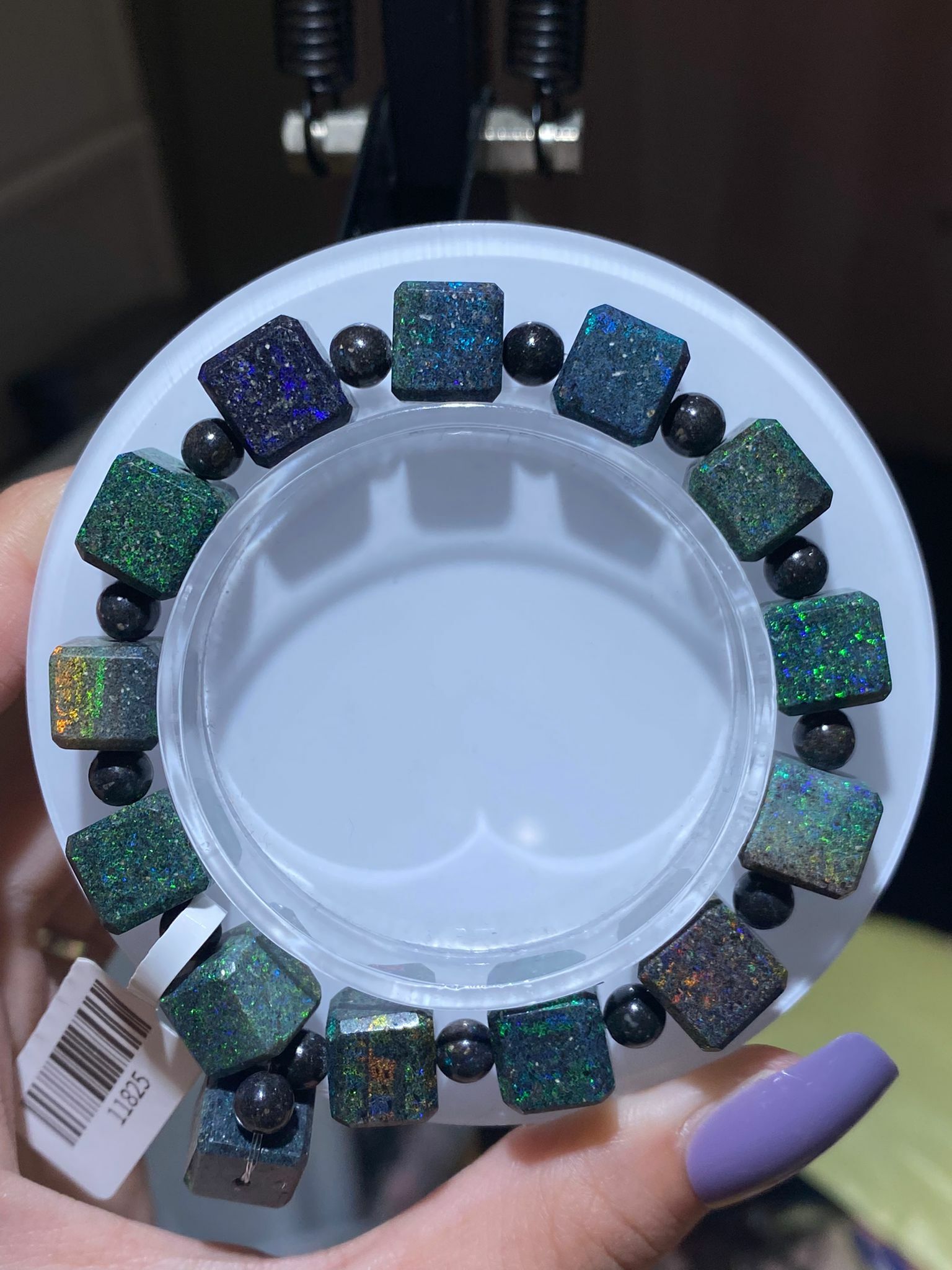 9+mm彩澳寶方粒手串