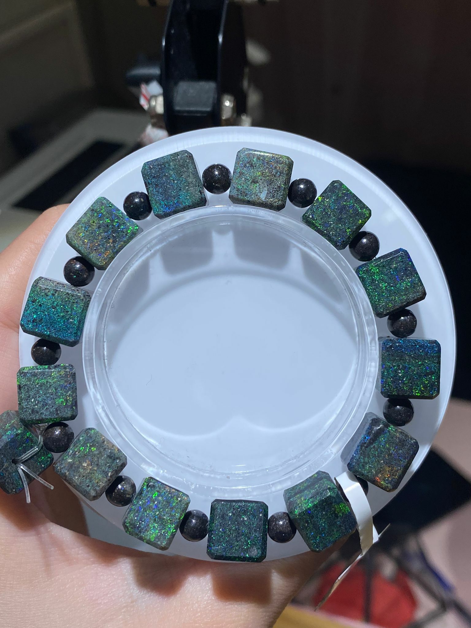 10mm 彩澳寶方粒手串