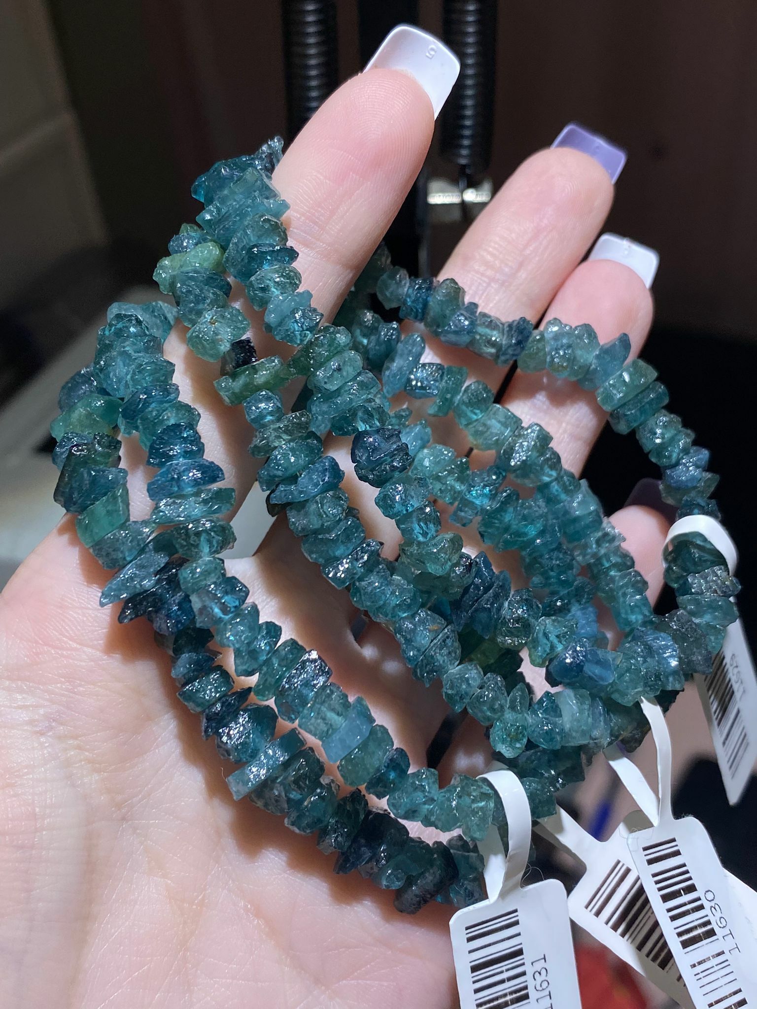 藍碧璽隨形手串