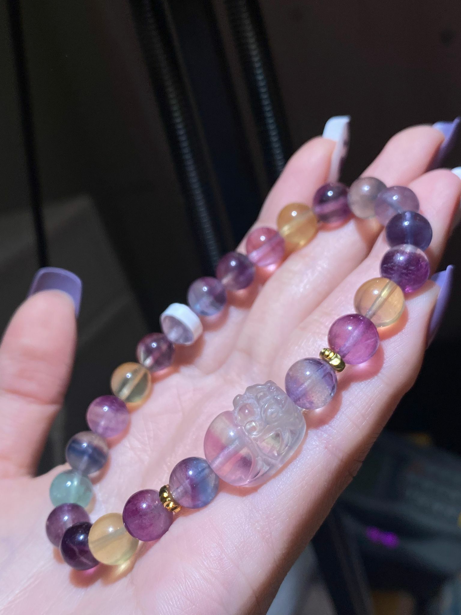 8-8.3mm千層彩螢石貔貅手串