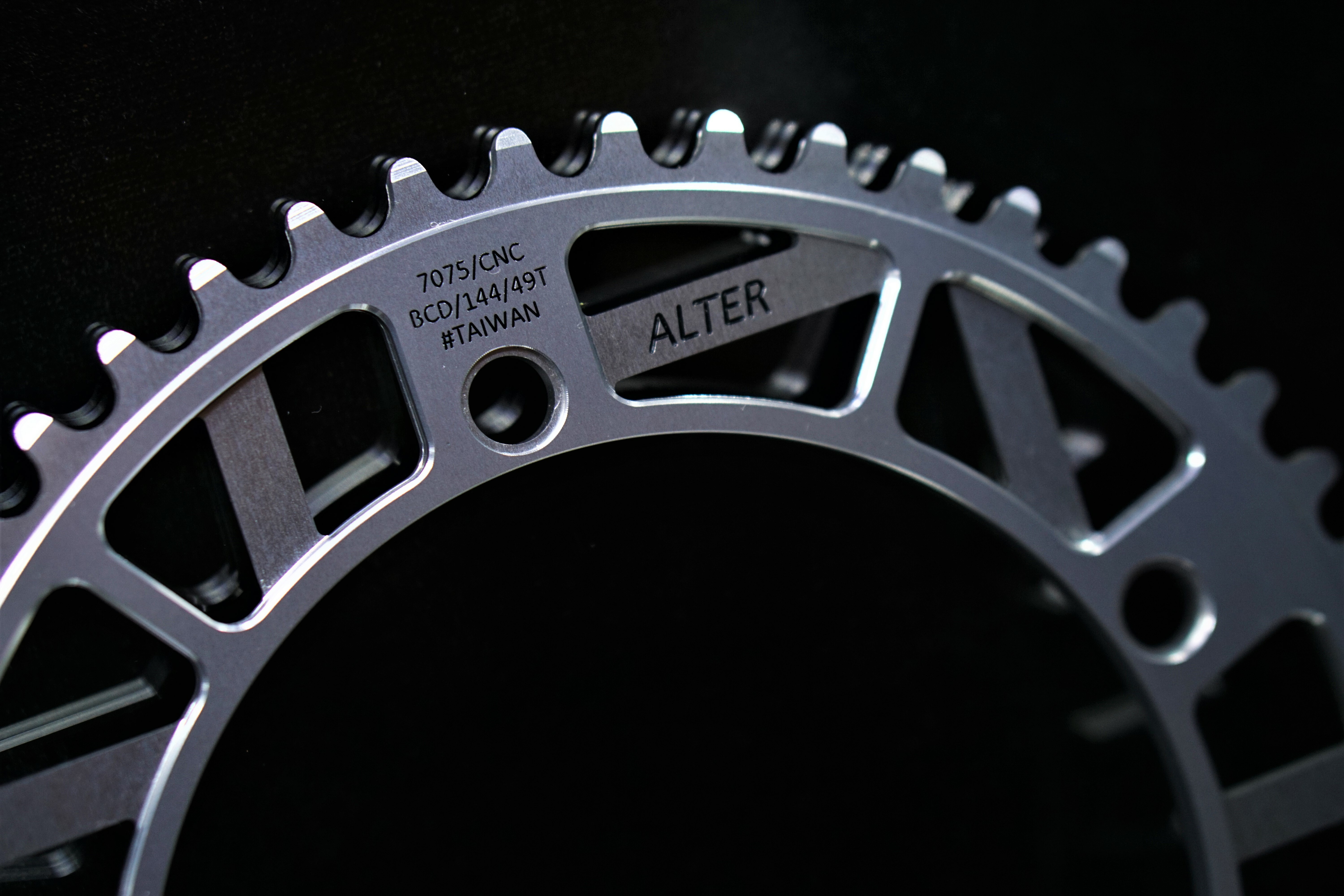 Alter Cycles SC 大盤 - 銀