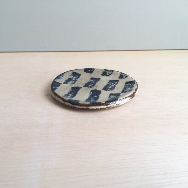 KOBIKI Mino-yaki Small Serving Plate Gao Pattern