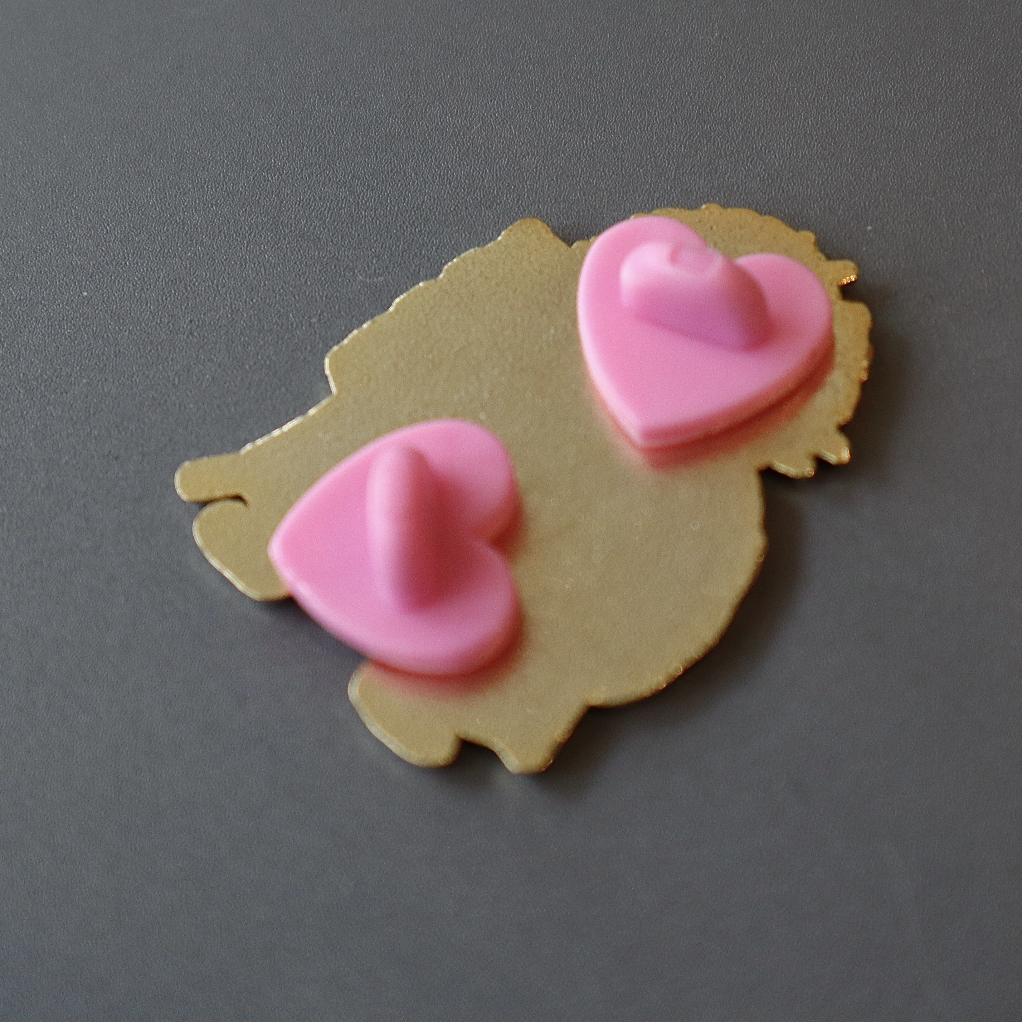 Kamado Tanjiro (Kimtesu no Yaiba) Cat Enamel Pin