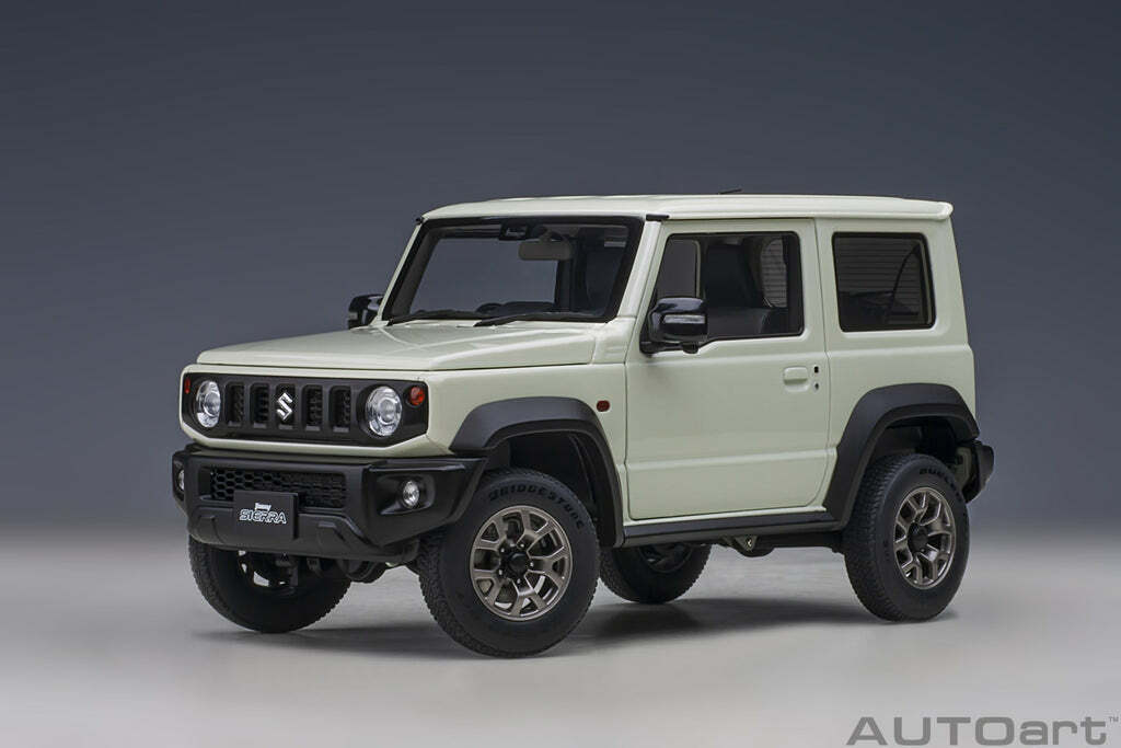 1/18 AUTOART Suzuki Jimny Sierra (JB74) (Pure White Pearl) (78511)