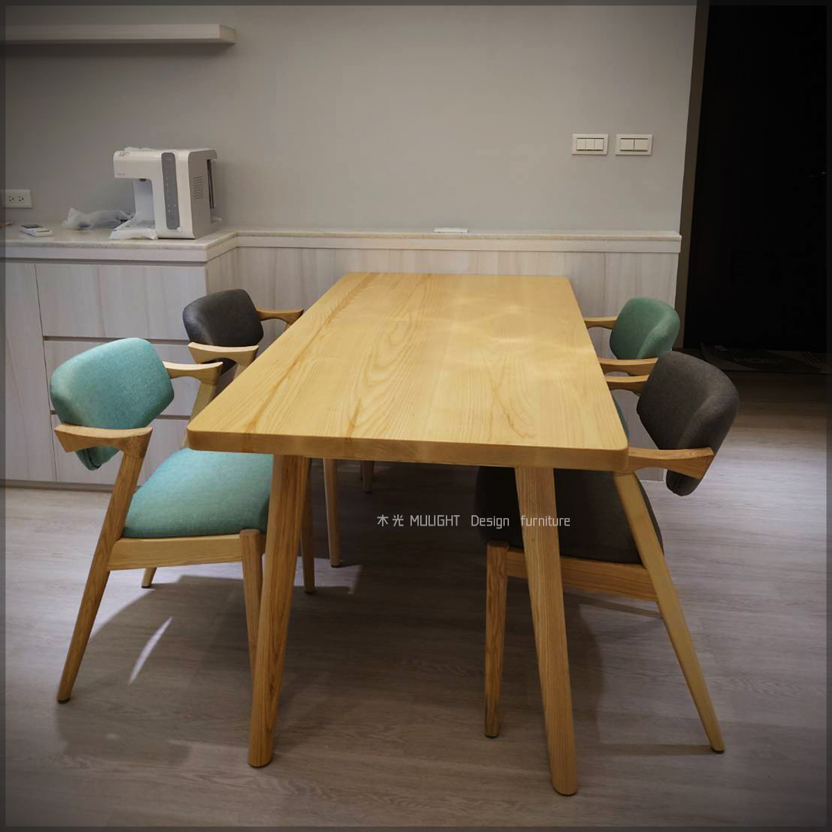 Finn北歐梣木全實木餐桌|可訂製