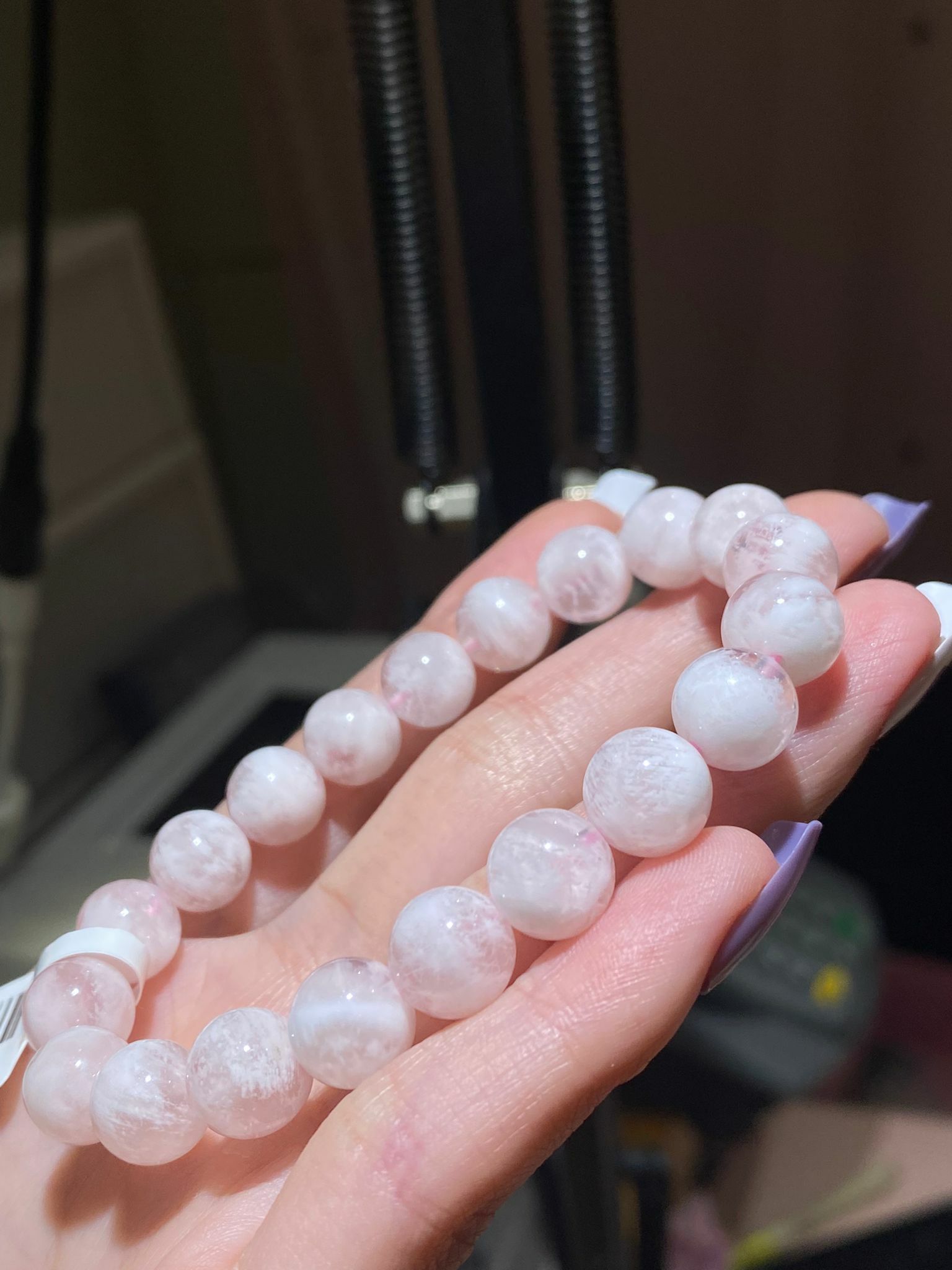 粉雪花幽靈(多雲母絲)