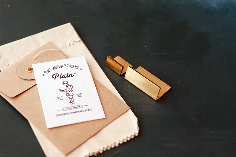 黃銅立牌：本商品購滿NT$1,000享NT$20優惠