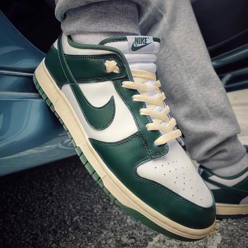 NIKE DUNK LOW VINTAGE GREEN 奶油軍綠