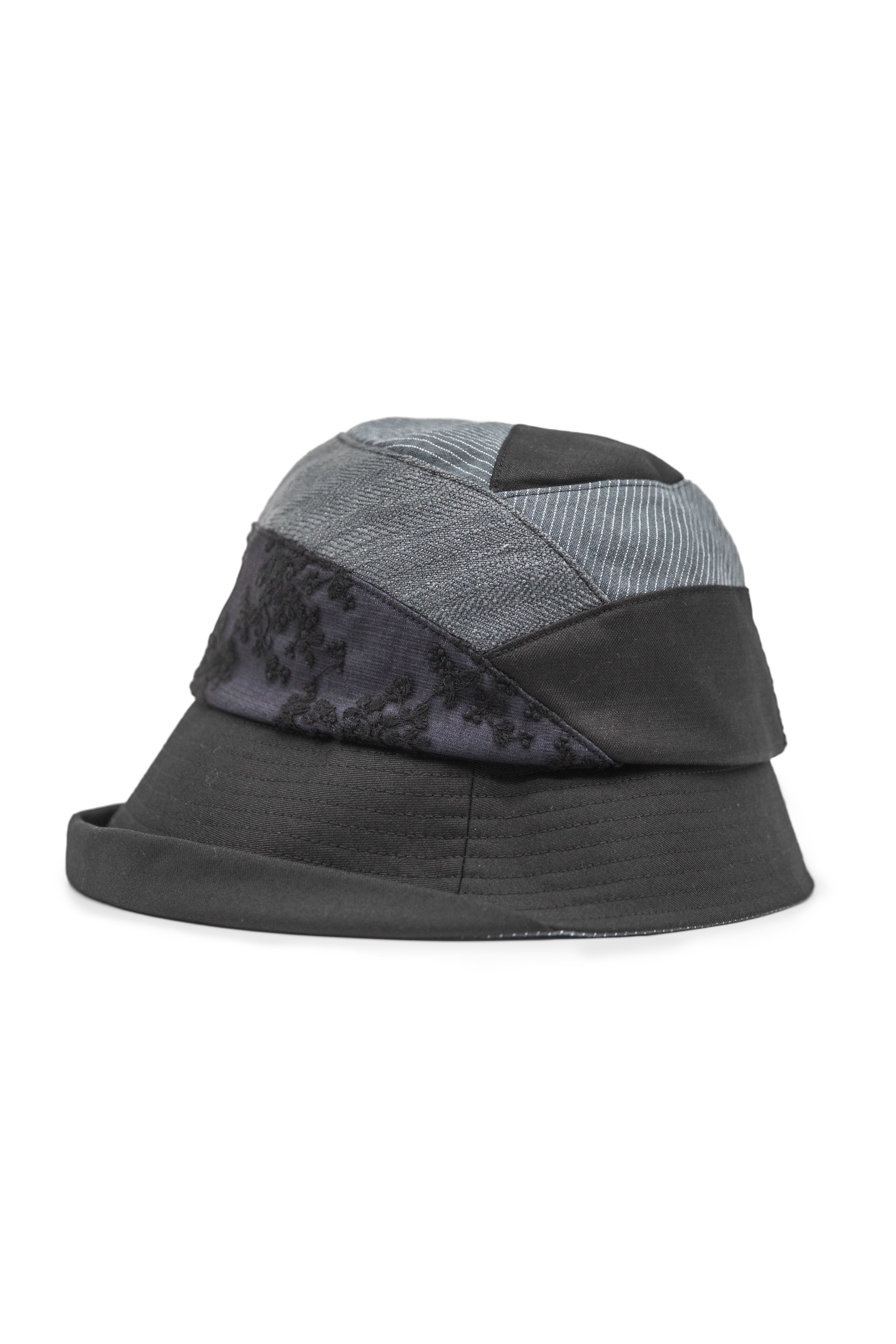 MIA HAT - A135I