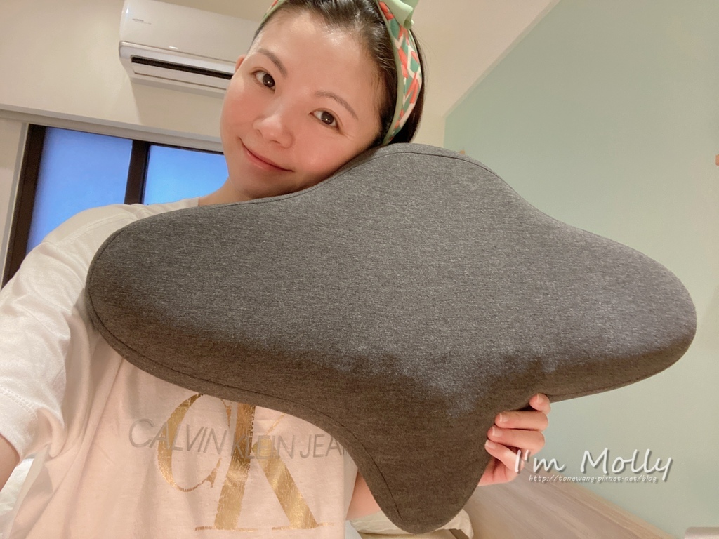 I'm拉奇始大推薦優扶磁石護頸枕，讓仰睡更舒服