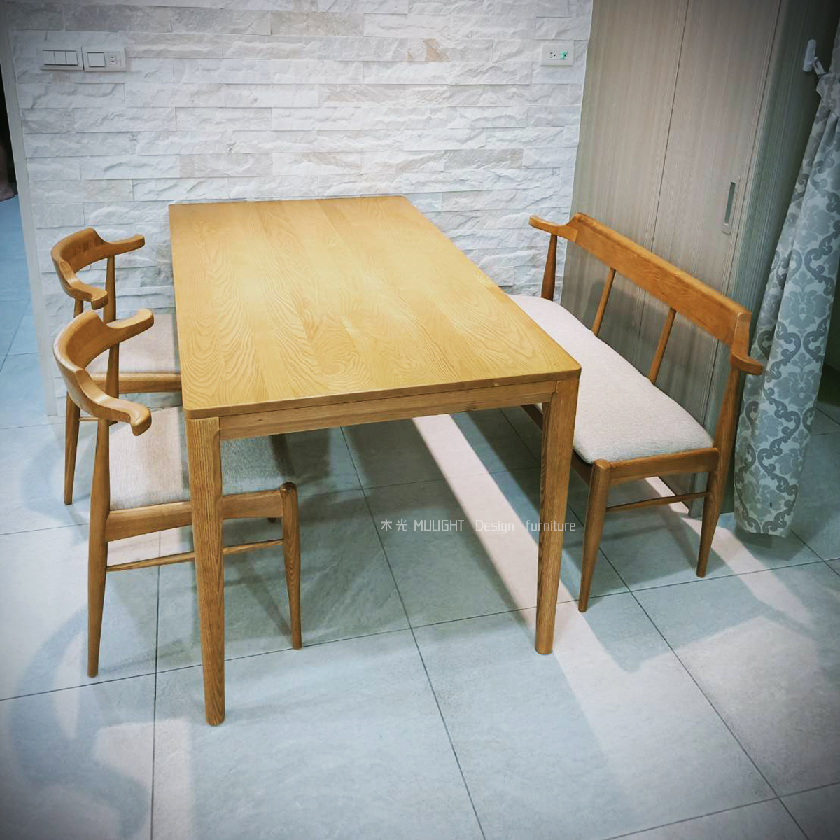 Ash梣木全實木極致四腳餐桌