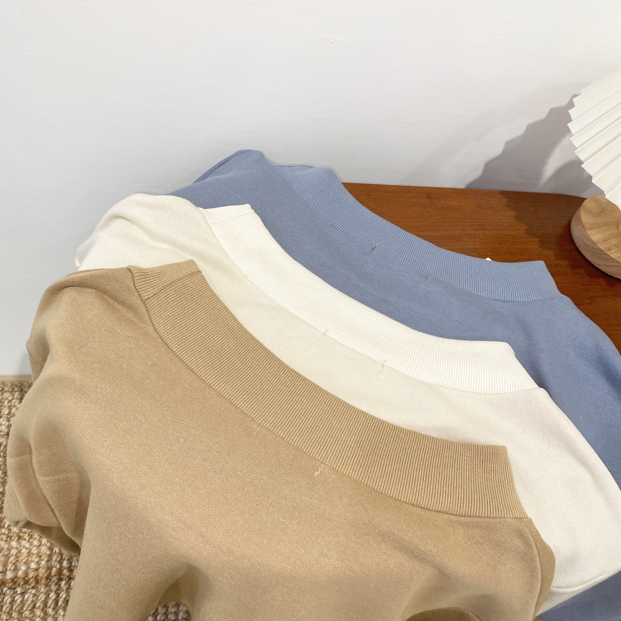 棉質一字短版上衣/三色