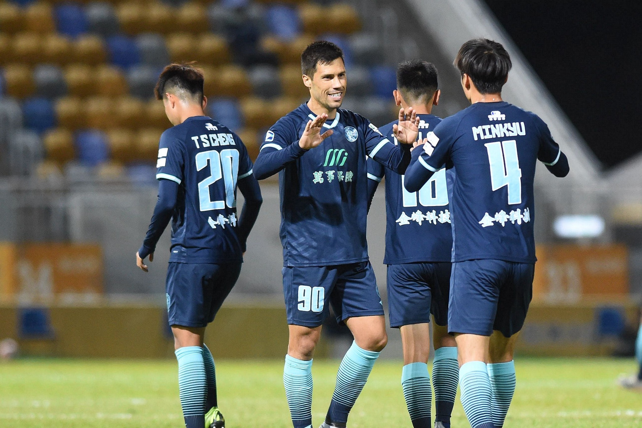 標準流浪深藍色球衣21/22