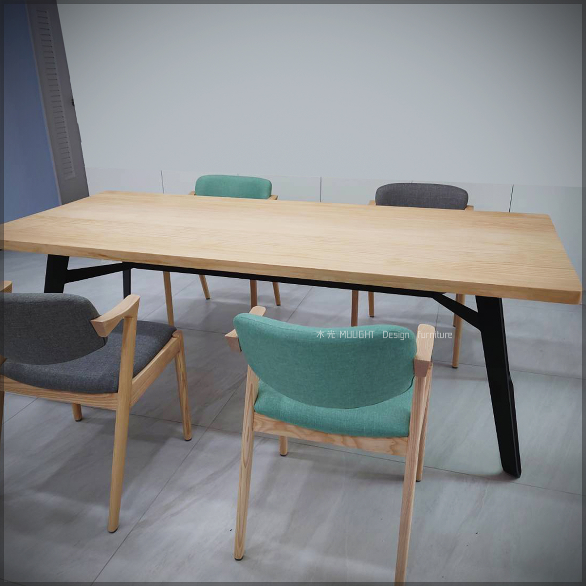 VERN北歐造型扁腳實木桌