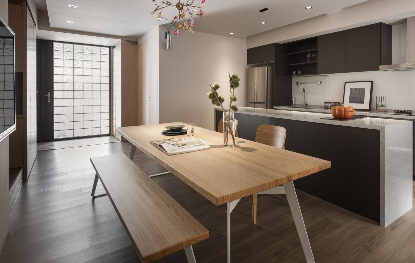 木光設計家居-Bianca北歐造型扁腳實木桌-可訂製