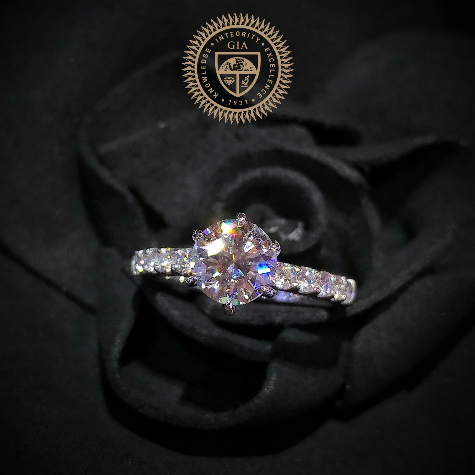 18K White Gold 1.16 GIA Diamond Ring