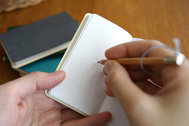 DAIGO 皮紋隨身記事本 sugulog