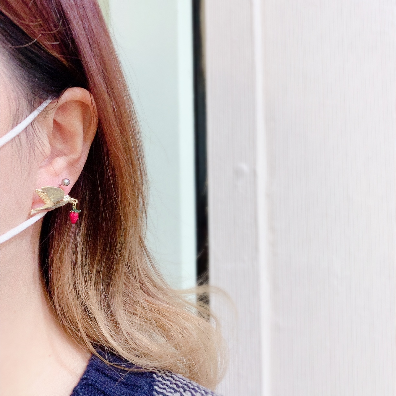 Luccica 草莓小偷耳環