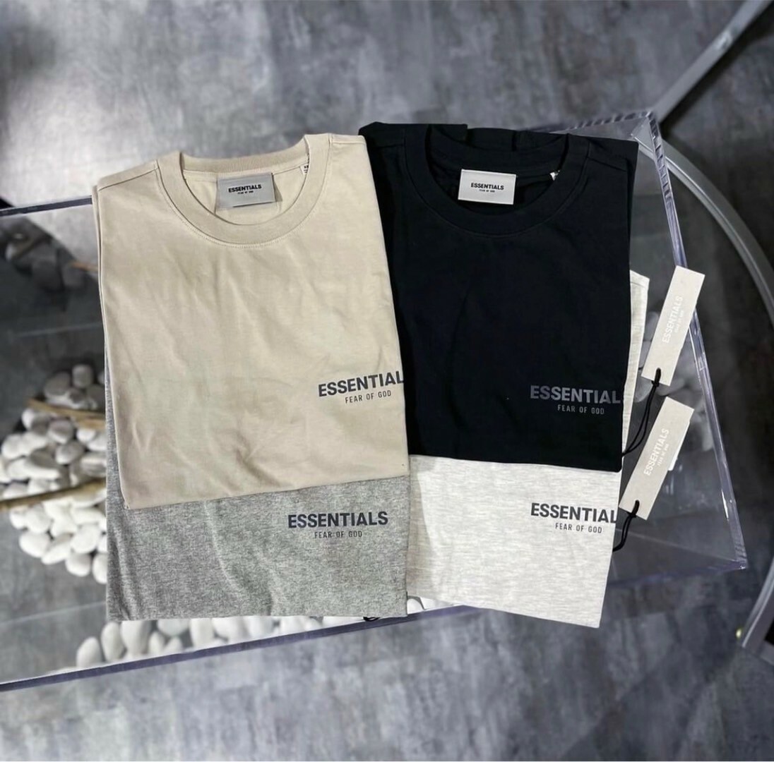 現貨 FOG Essentials 新款 胸口字體小Logo 短袖