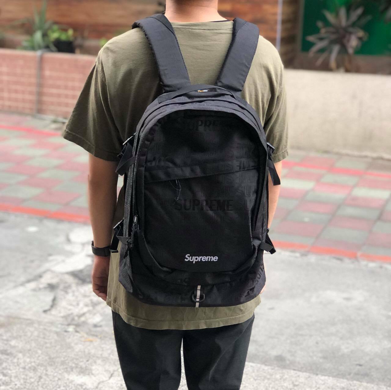 Supreme Backpack SS19 Black