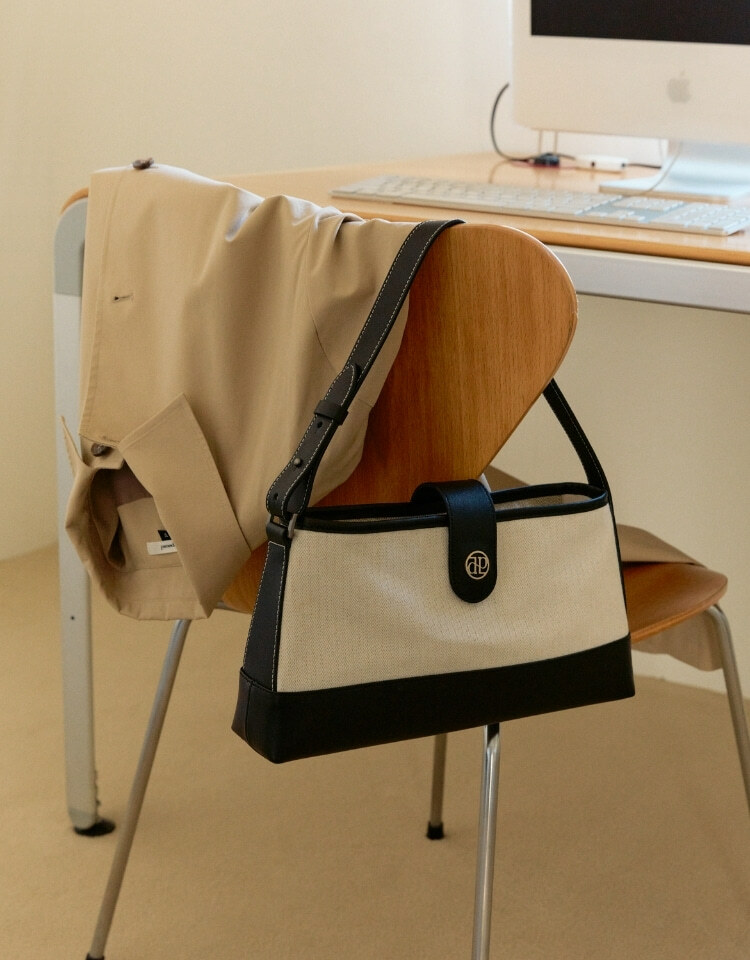 <韓國代購> DEPOUND TOWN HOBO BAG