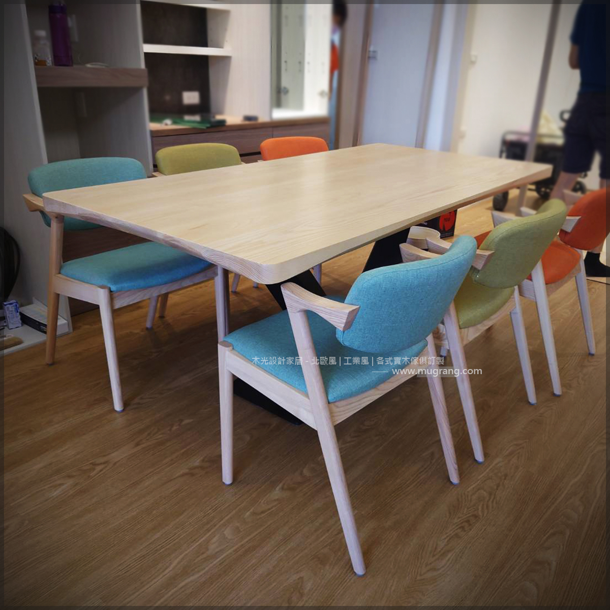 V字造型霸氣工業實木桌|可訂製