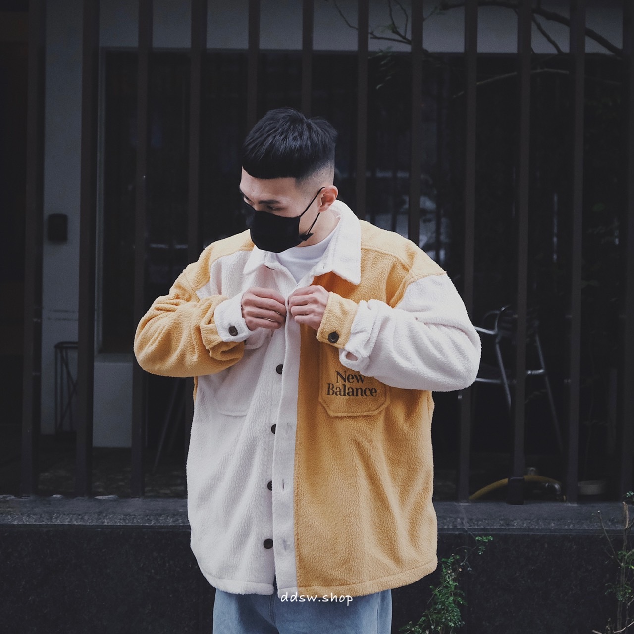 New Balance 外套 國外限定款 黃白色 拼接鈕扣外套