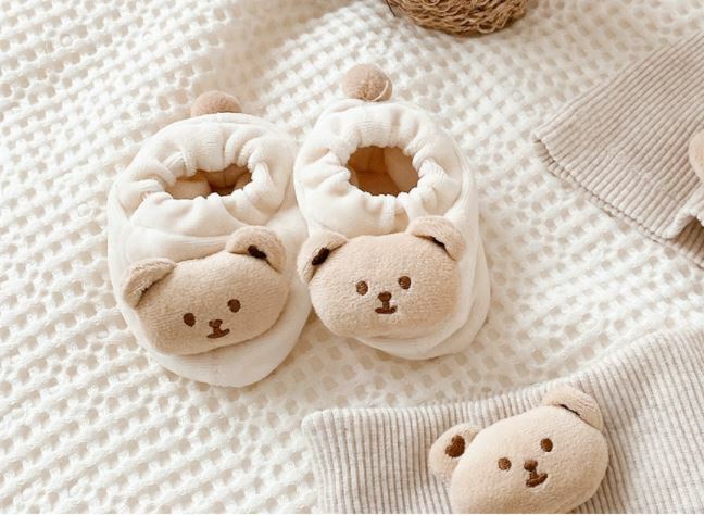 Dot to Dot 公仔頭家居學行鞋