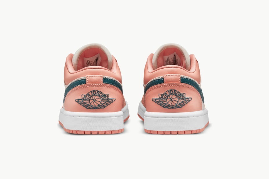 WOMENS NIKE AJ1 LOW RE Foot Locker Raffle