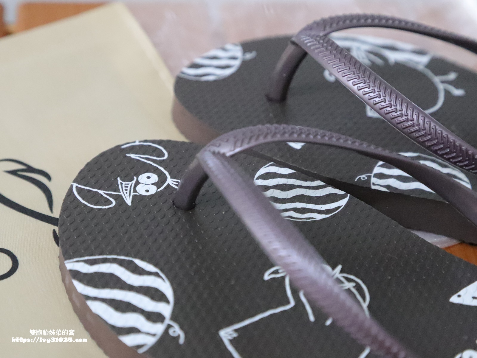 QWQ,夾腳拖,人字拖,拖鞋,夾腳拖鞋,台灣製夾腳拖,好穿夾腳拖,夾腳拖品牌,人字拖品牌,夾腳拖哪裡買,夾腳拖推薦,評價