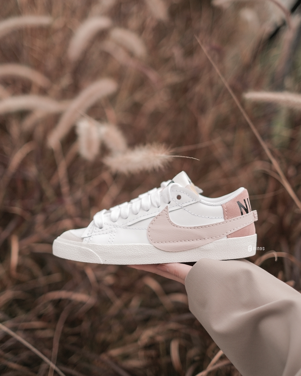 pink blazers nike