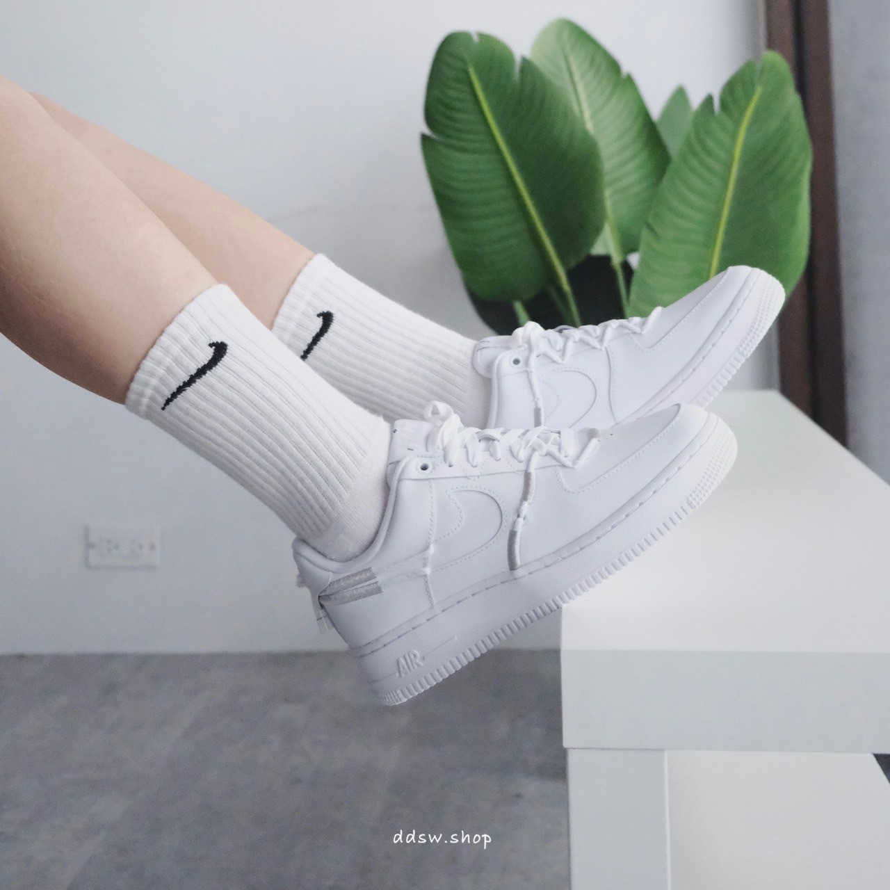 Nike Air Force 1 Low LX white 全白 抽繩 DH4408-101