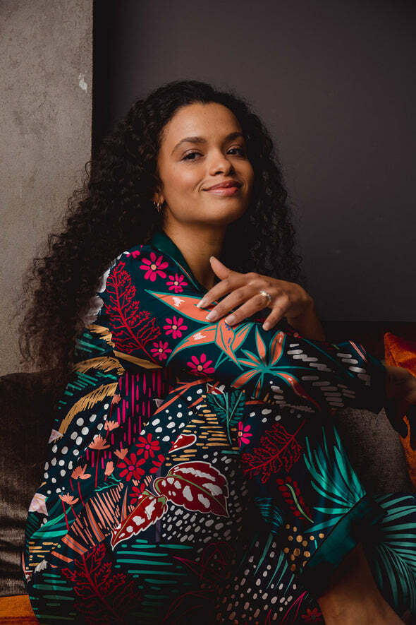 美國Averie Sleep 親膚柔滑兩件式長袖睡衣-綠色地嶽