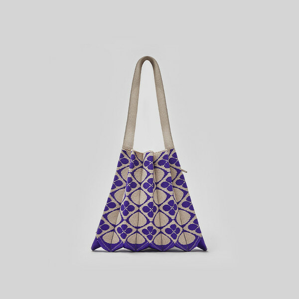 <韓國代購> JOSEPH AND STACEY LUCKY PLEATS KNIT S PATTERN CLOVER