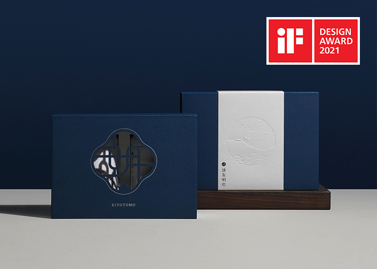 「清友明心」為台灣烏龍茶職人品牌，致力於推廣台灣烏龍茶文化，透過友善農法的茶葉及優雅別致的包裝，拓展了烏龍茶在日常生活的角色，更加深了大眾對於烏龍茶的認識。