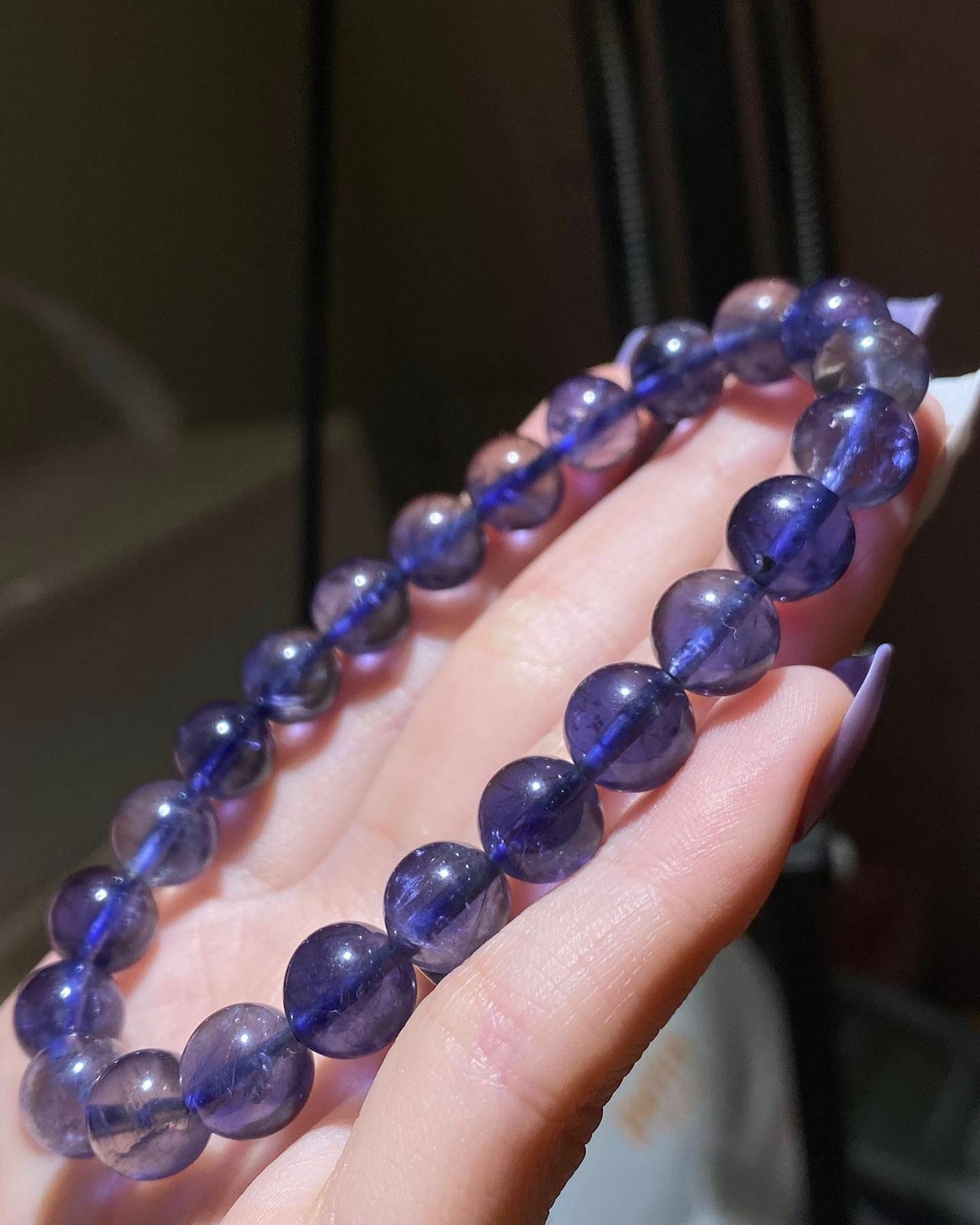 高質透體堇青石