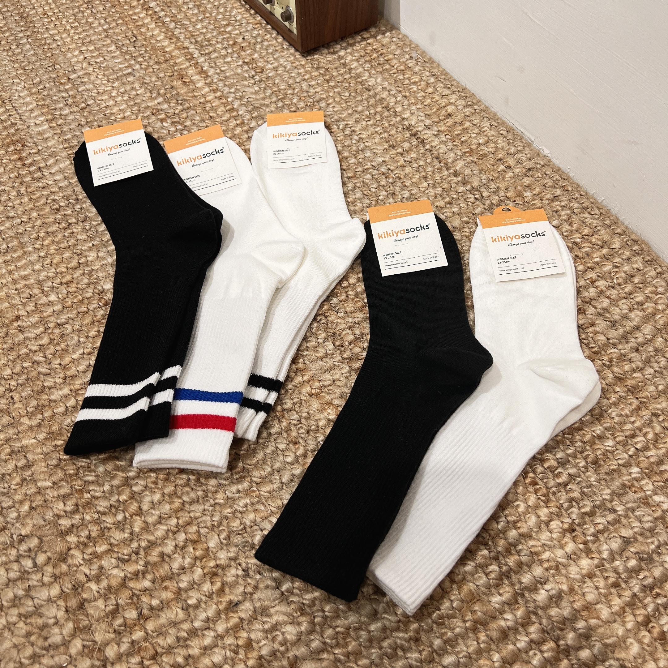 彈性運動素色薄版中筒襪/五色/Nike同版型/男女皆可