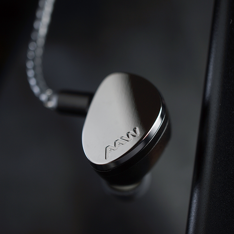 AAW A3H+ Noir Edition 混合單元入耳式耳機| DMA 泛音