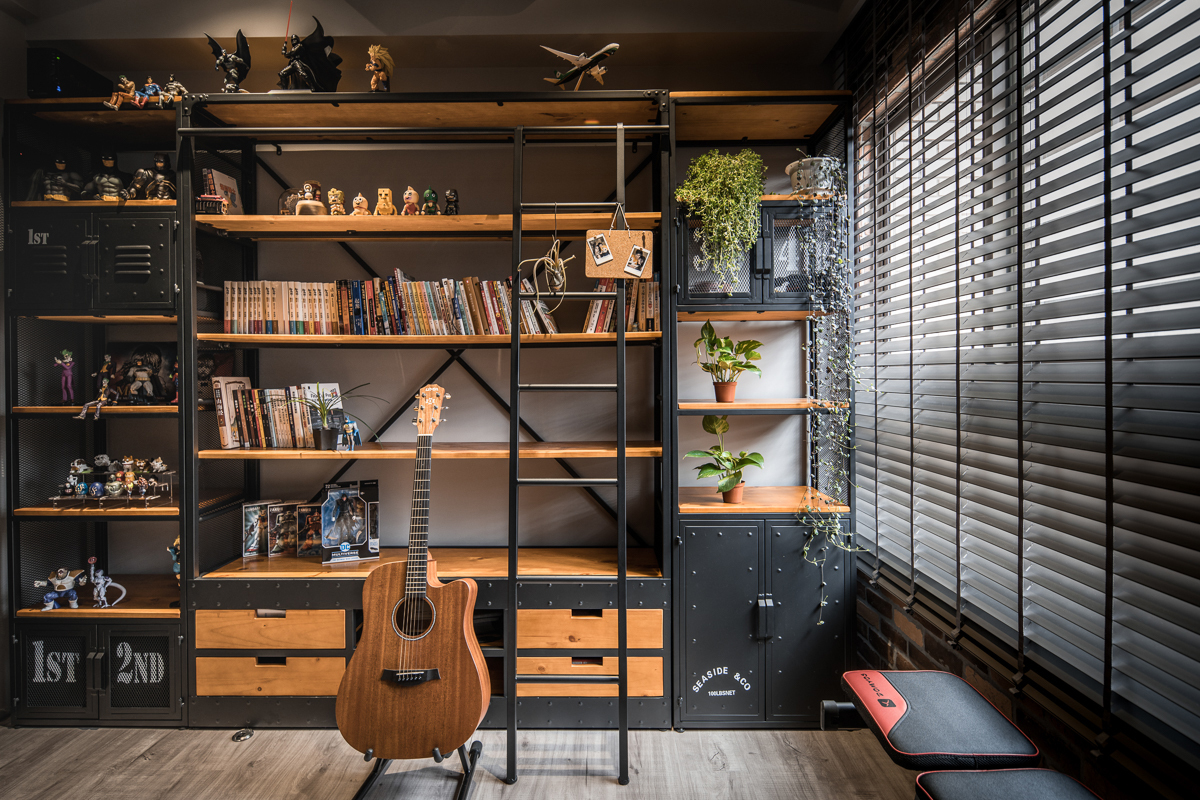 CA0003-復古帶梯實木層架