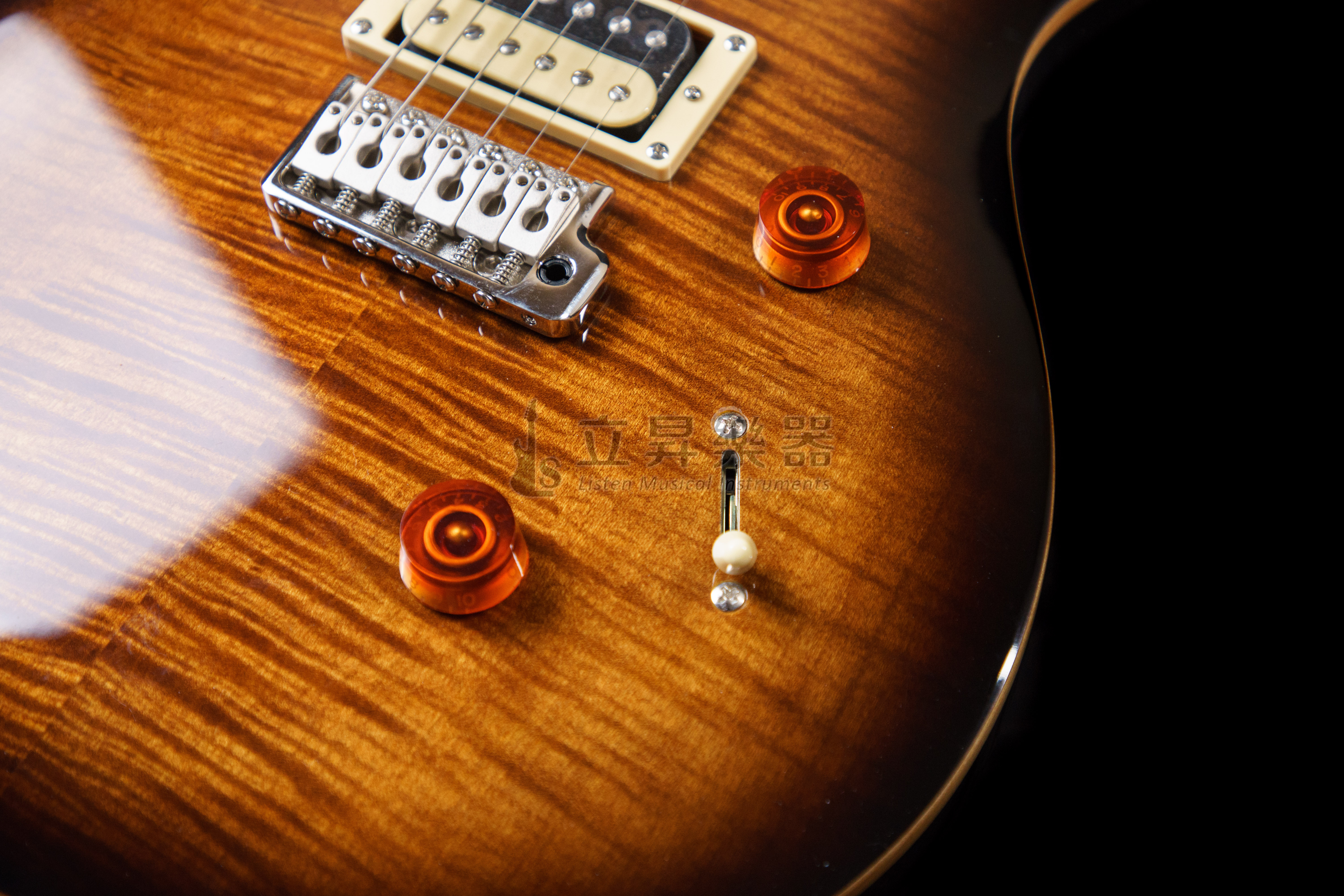 PRS PRS SE CUSTOM 24 Black Gold Burst 電吉他 虎紋楓木 黑金漸層 印尼廠 附原廠琴袋 CU44BG 第 5 張圖片｜三峽吉他 / Bass