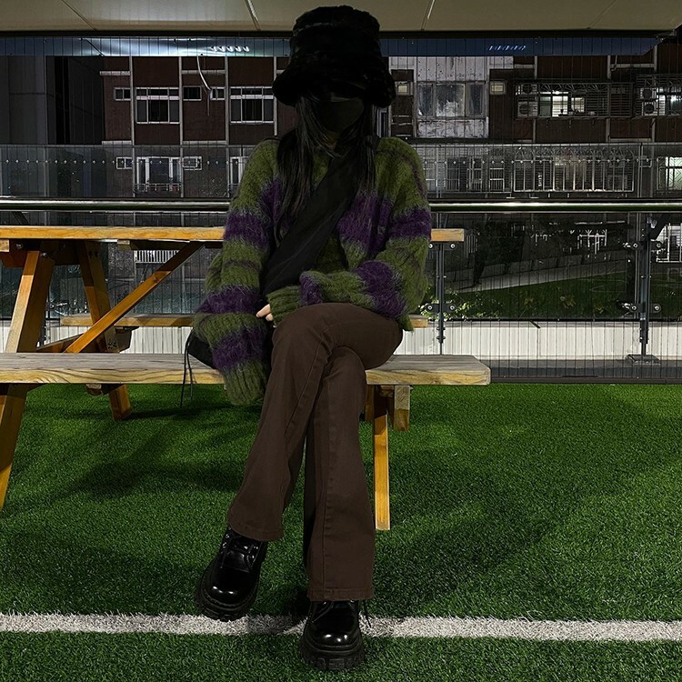 修身喇叭褲（in stock)