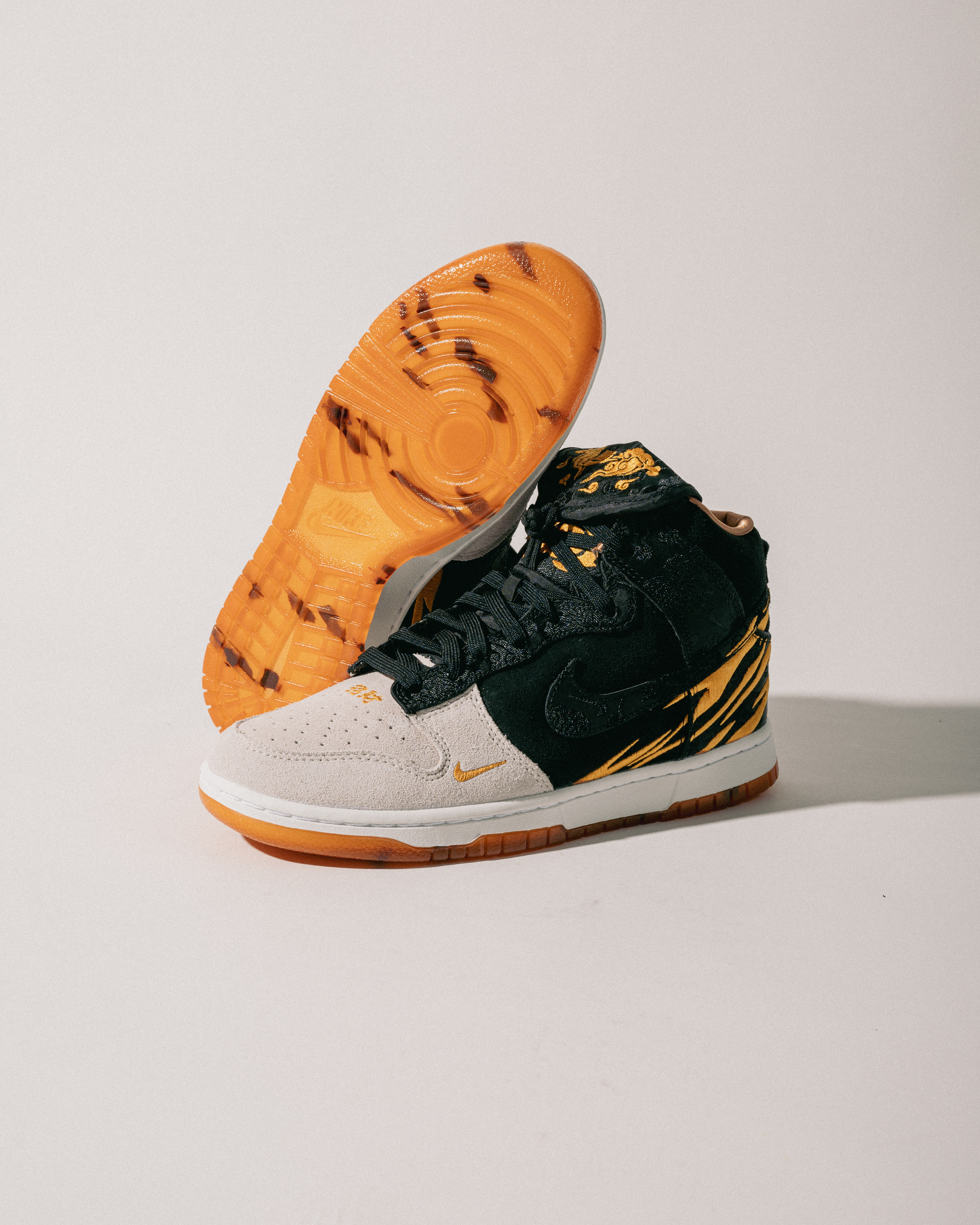 [現貨] Nike Dunk High Retro PRM Year of Tiger DQ4978-001