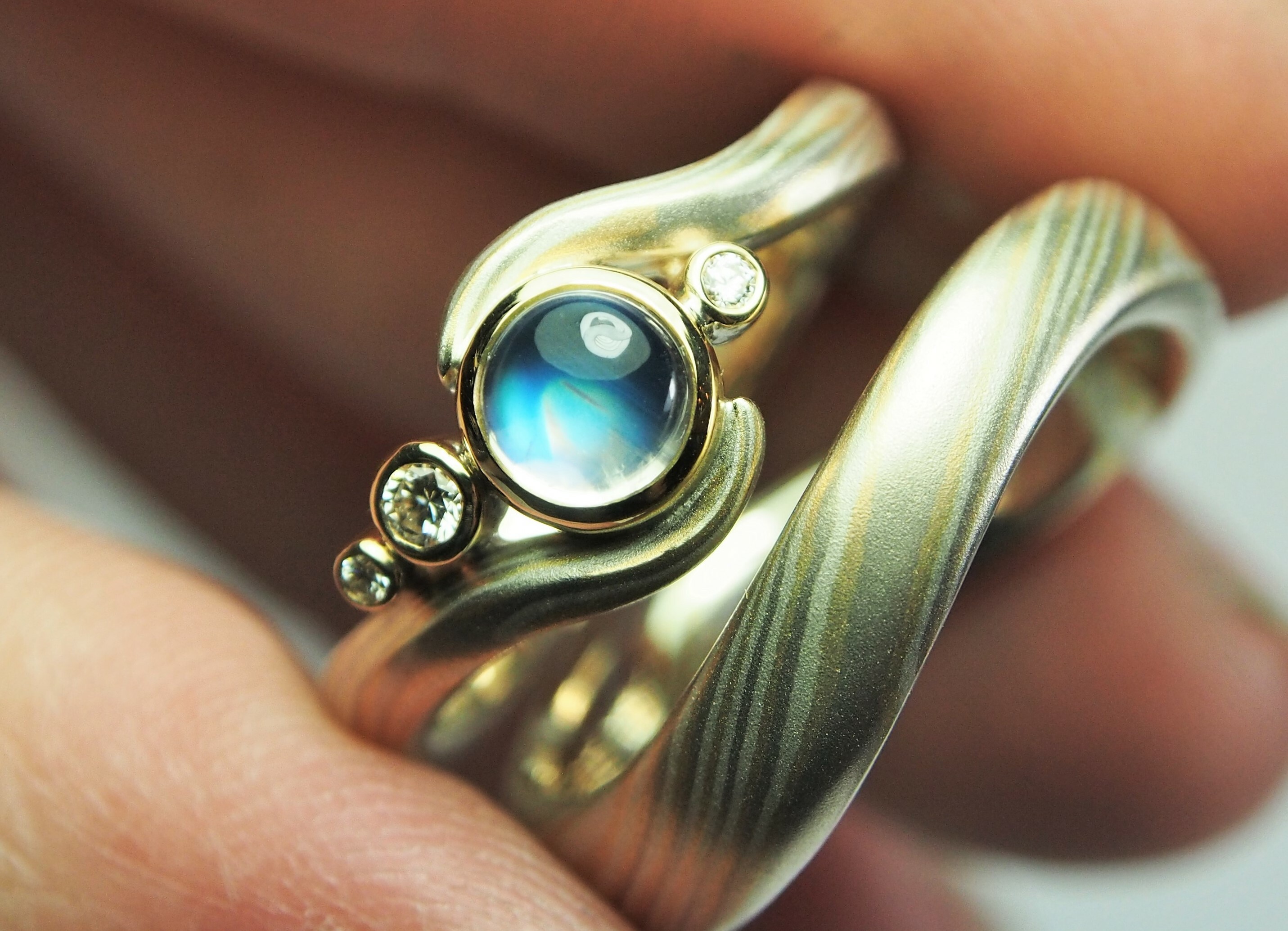 木目金-婚戒-月光石-鑽石-K金-珠寶-mokume gane-K金木目金-木紋金